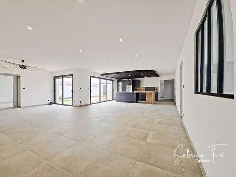 Vente maison 6 pièces Andilly 17