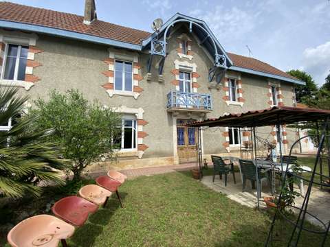 Vente maison 9 pièces Angeac-Charente 16