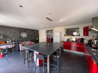 Vente maison 9 pièces