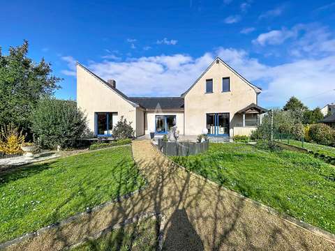 Vente maison 9 pièces Angers Centre 49