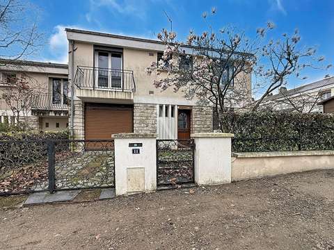 Vente maison 5 pièces Angers Monplaisir 49