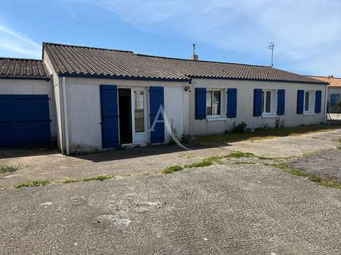 Vente maison 5 pièces Angles 85