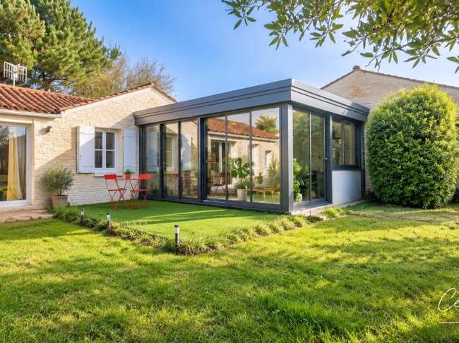 Maison 5 pièces 110 m² · à Angles · 110 m² · 280 000 €