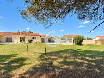 Vente maison 6 pièces Angles 85