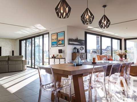 Vente maison 9 pièces