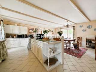 Vente maison 16 pièces