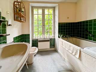 Vente maison 16 pièces