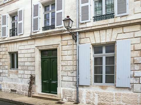 Vente maison 12 pièces Angoulême 16