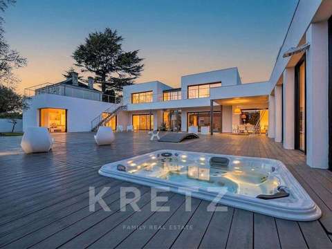 Vente maison 10 pièces Angoulême 16