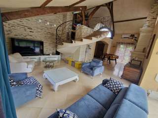 Vente maison 12 pièces
