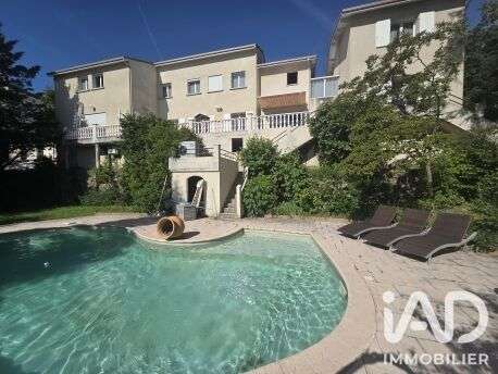 Maison 7 pièces 216 m² · à Annonay · 216 m² · 338 000 €