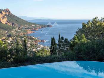 Vente maison 10 pièces Antheor 83