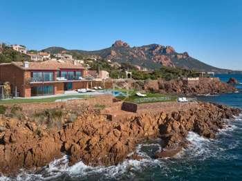 Vente maison 7 pièces Antheor 83