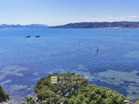 Vente maison 5 pièces Antibes 06