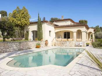 Vente maison 5 pièces Antibes 06
