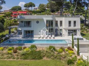 Maison 10 pièces 416 m² · à Antibes · 416 m² · 4 850 000 €