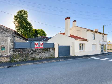 Vente maison 5 pièces Apremont 85