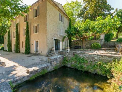 Vente maison 12 pièces Apt 84