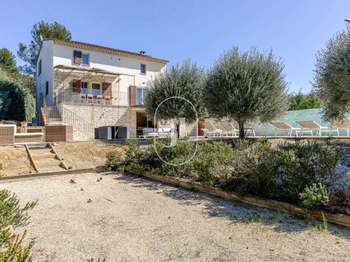 Maison 126 m² · à Apt · 126 m² · 770 000 €