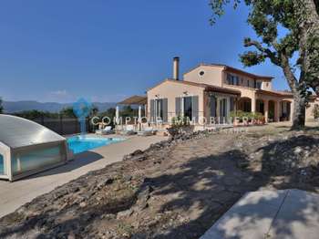 Maison 7 pièces 237 m² · à Apt · 237 m² · 995 000 €