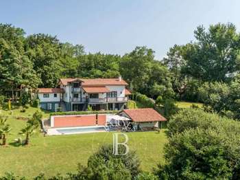 Vente maison 7 pièces Arbonne 64