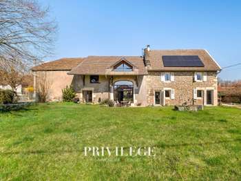 Vente maison 8 pièces Arboys en Bugey 01