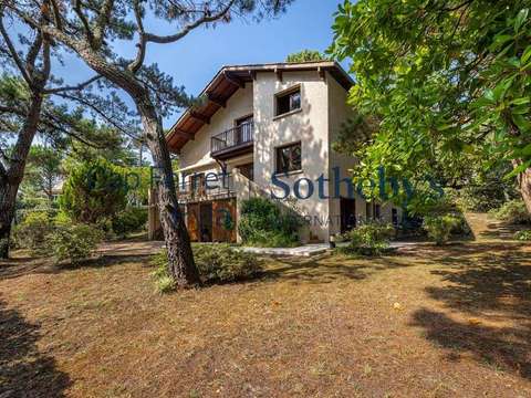 Vente maison 8 pièces Arcachon 33