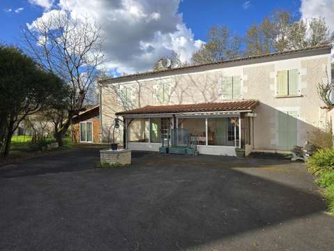 Vente maison 7 pièces Arçais 79