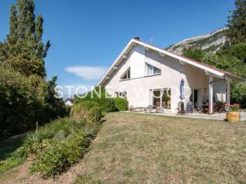Vente maison 6 pièces Archamps 74