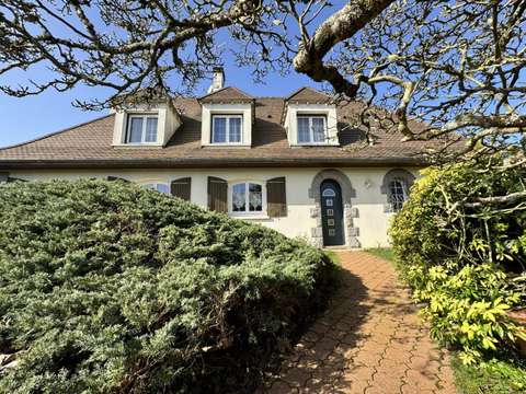 Vente maison 6 pièces Arçonnay 72