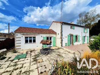 Maison 7 pièces 131 m² · à Argentonnay · 131 m² · 155 500 €