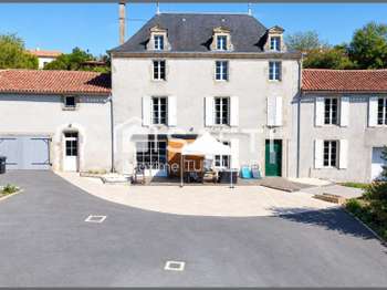 Vente maison 7 pièces Argentonnay 79