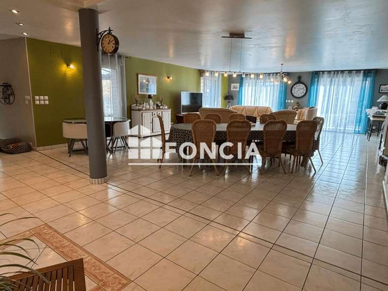 Vente maison 7 pièces