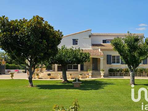 Vente maison 9 pièces Arles 13