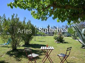 Vente maison 14 pièces Arles 13