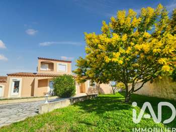 Vente maison 6 pièces Arles 13