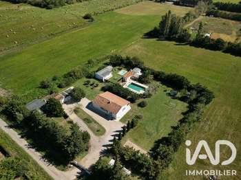 Vente maison 5 pièces Arles 13