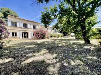 Vente maison 7 pièces Arles 13