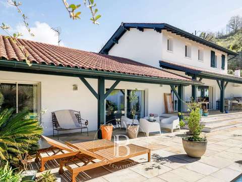 Vente maison 5 pièces Ascain 64