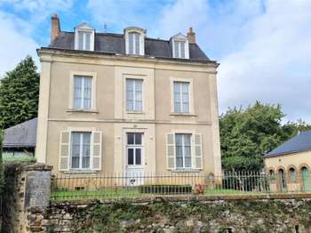 Vente maison 10 pièces Asnières-sur-Vègre 72