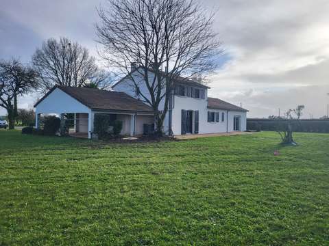Vente maison 7 pièces Assais-les-Jumeaux 79