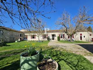 Vente maison 14 pièces