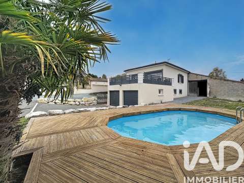 Vente maison 5 pièces Aubeville 16