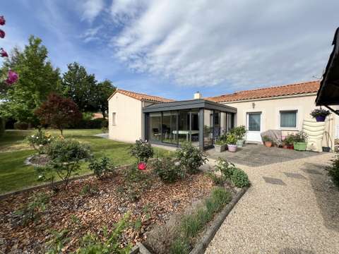 Vente maison 4 pièces Aubigny 85