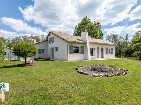 Vente maison 5 pièces Aubigny-les-Clouzeaux 85