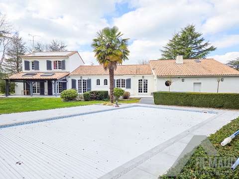Vente maison 7 pièces Vente maison 7 pièces