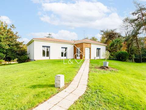 Vente maison 7 pièces Aubigny-les-Clouzeaux 85