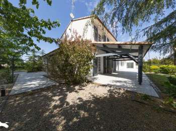 Vente maison 10 pièces Aubigny-les-Clouzeaux 85
