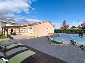 Vente Maison 5 chambresAubigny-les-Clouzeaux