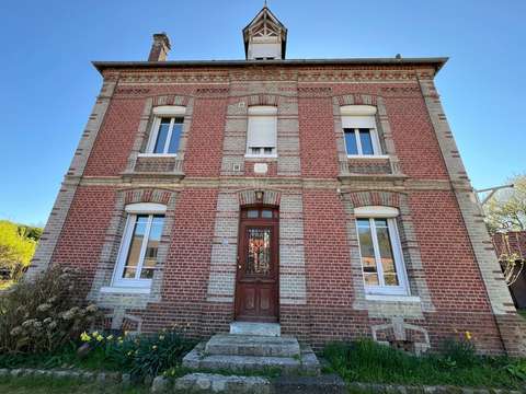 Vente maison 8 pièces Auffay 76